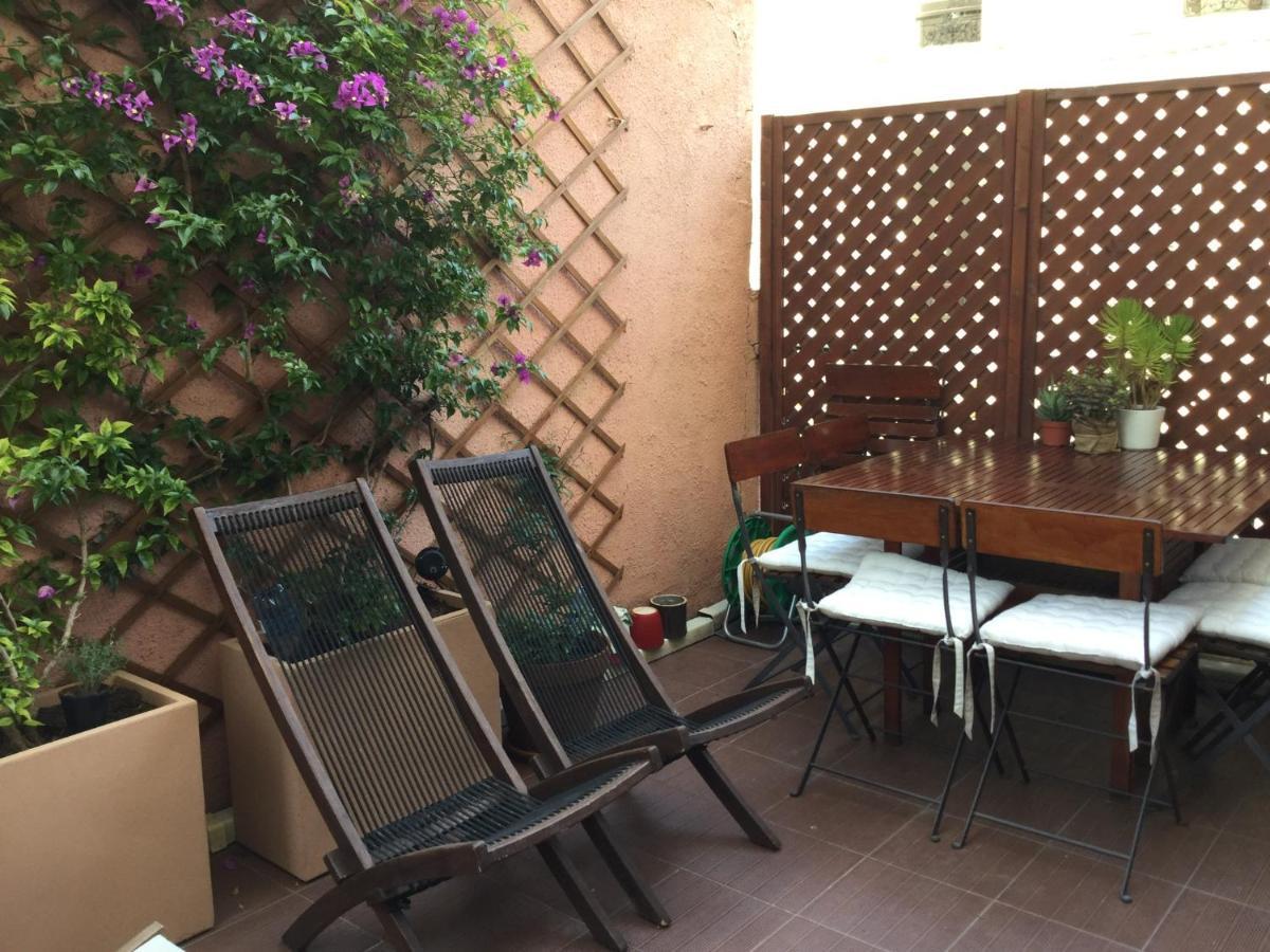 Chambre 1 Personne Avec Terrasse Centre Ville Marseille 3 Nuits Min , Femme Uniquement 外观 照片