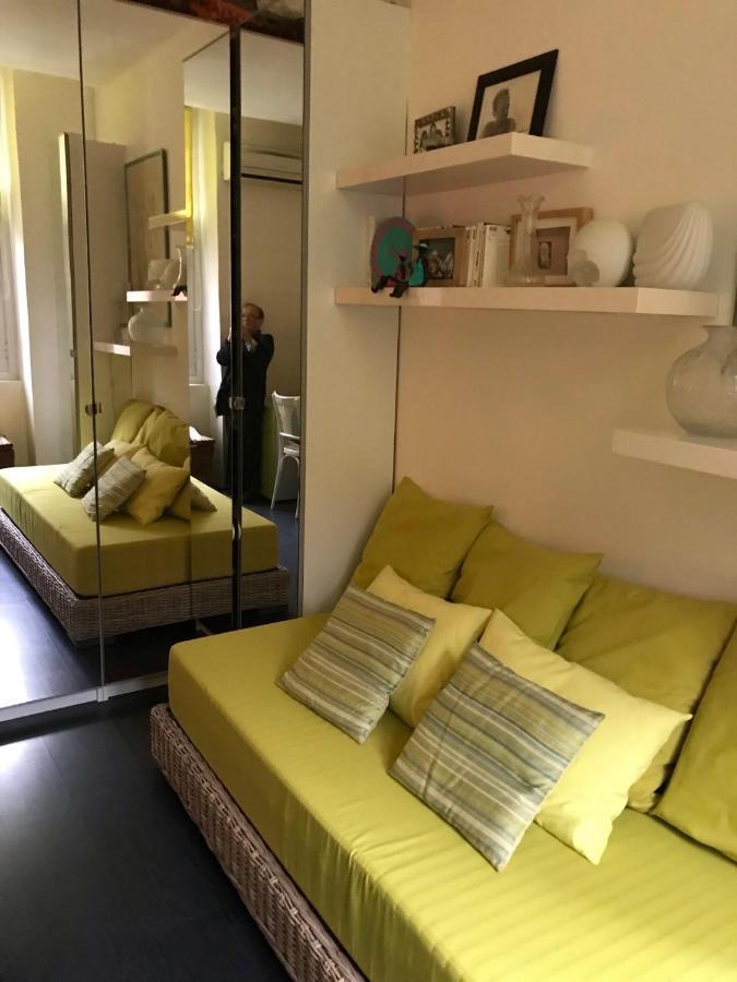 Chambre 1 Personne Avec Terrasse Centre Ville Marseille 3 Nuits Min , Femme Uniquement 外观 照片